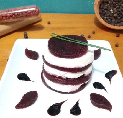 Millefeuille de betterave à la ricotta